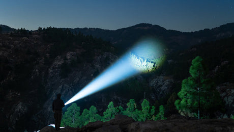 Long Throw Flashlights